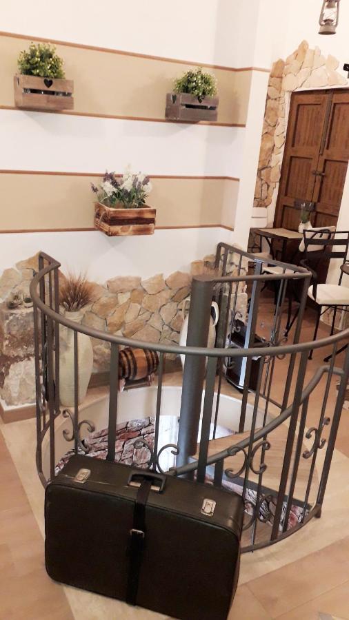 La Corte Di Angelica Sciacca Exteriér fotografie