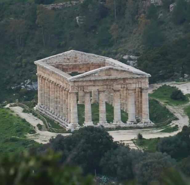 La Corte Di Angelica Sciacca Exteriér fotografie
